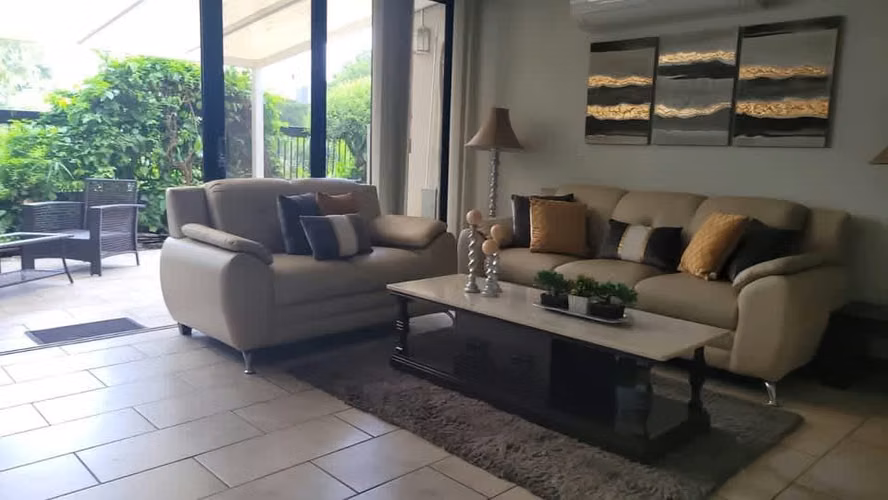 San Benito – apartamento amueblado  elegante