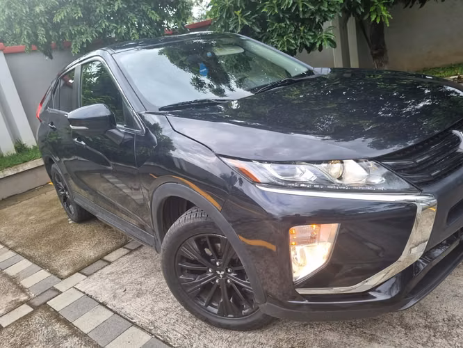 ECLIPSE CROSS 2018