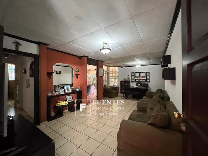 VENTA CASA SANTA TECLA LA LIBERTAD - Imagen 2