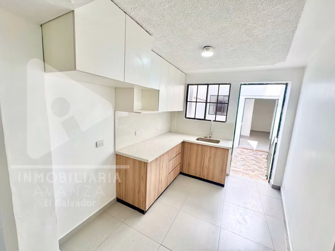 Oficina San Benito| 350m2 | 7 parqueos | 7 baños | - Imagen 5