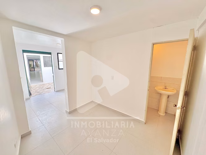 Oficina San Benito| 350m2 | 7 parqueos | 7 baños | - Imagen 8