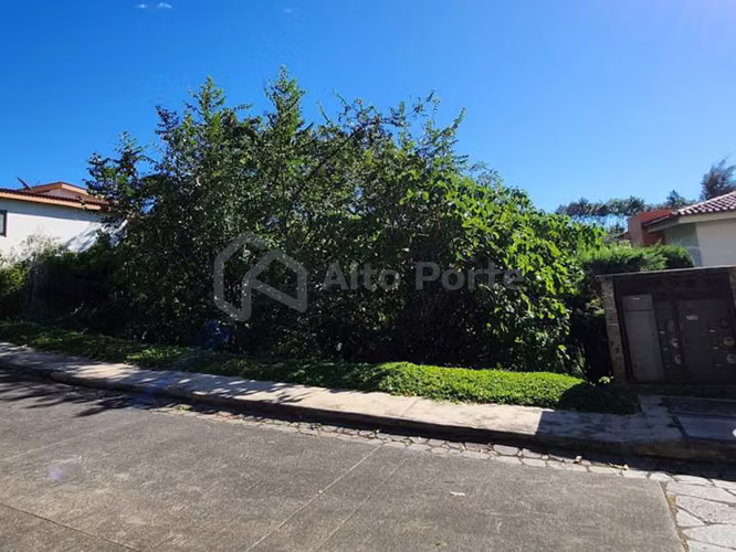 Venta de terreno en TUSCANIA