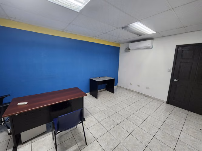 Alquilo local para oficinas en Escalon - Imagen 6