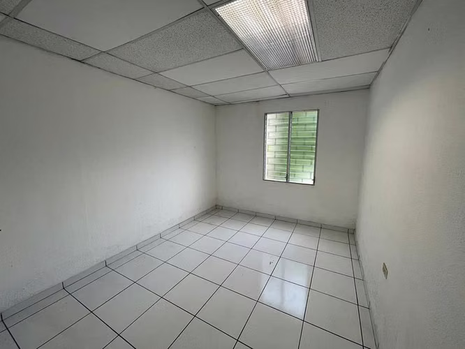 Venta Local  Paseo General Escalón | 250m² | Zona Balam Quitzé | $595K - Imagen 3