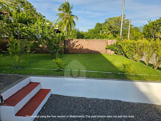 Venta de casa de Un nivel en Costa del Sol. Residencial privado.
