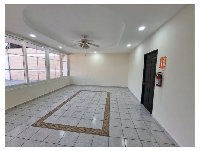 Renta nuevo precio casa para oficina , zona INSACOR , Colonia Escalón