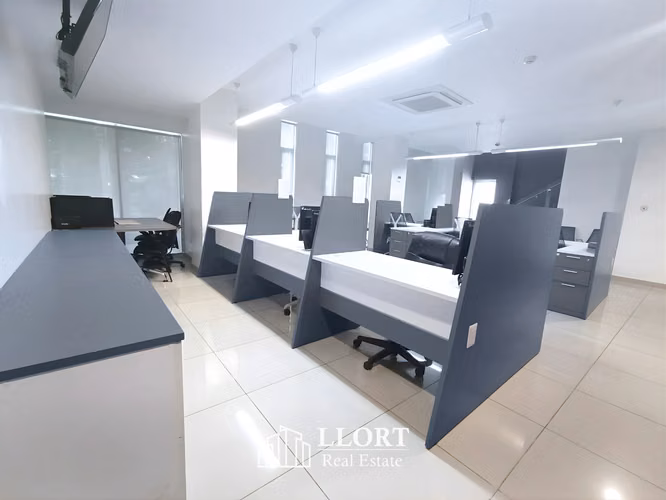 Edificio Corporativo en ALQUILER en Parte Media de Col. Escalón - Imagen 5