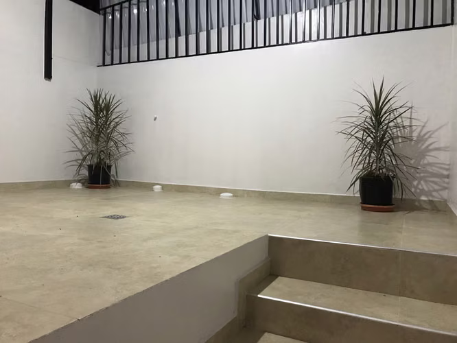 Santa Tecla!! Zona altamente comercial!! Vendo casa recién remodelada!!, sobre 5 avenida norte. - Imagen 15