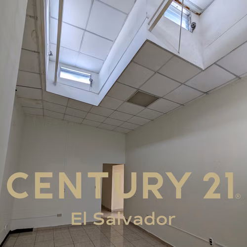 Se alquila edificio comercial entero o por partes en San Francisco Gotera