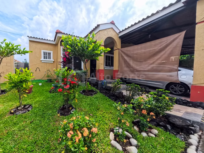 Casa en venta de un nivel – San Juan Opico (De esquina)
