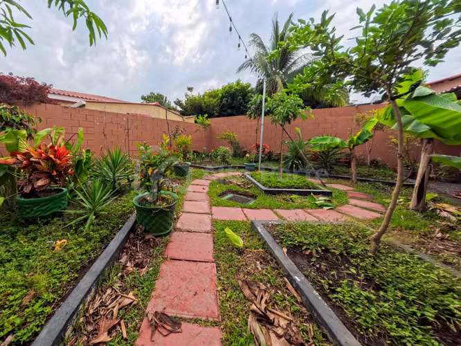 Casa en venta de un nivel – San Juan Opico (De esquina)