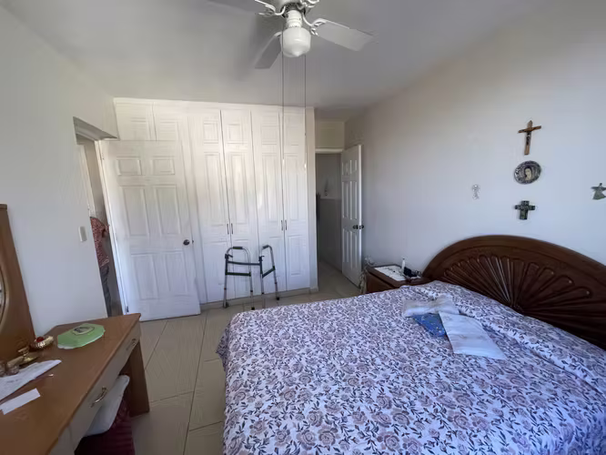 Venta de oportunidad, Apartamento 3 cuartos, Torre El Paseo , zona Club Campestres - Imagen 11