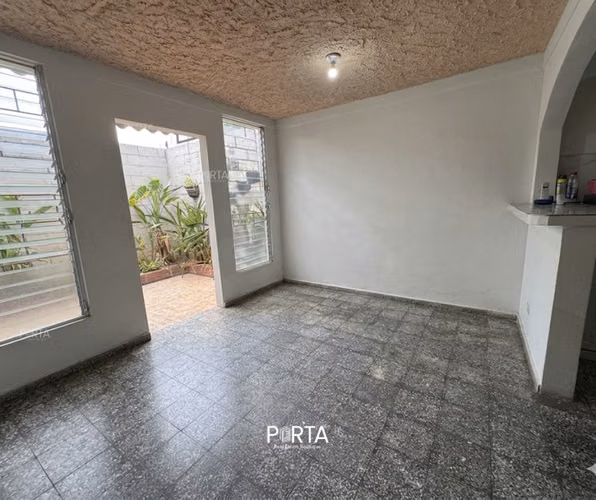 EN VENTA | CASA EN RESIDENCIAL AUSTRALIA, ZONA UNICENTRO METRÓPOLIS, SAN SALVADOR CENTRO - Imagen 4