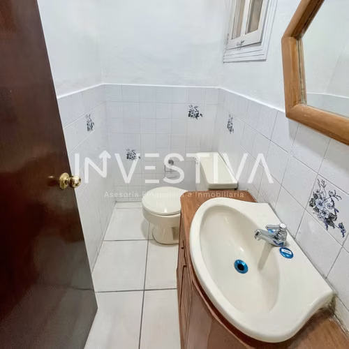 SE ALQUILA CASA EN COLONIA ESCALON