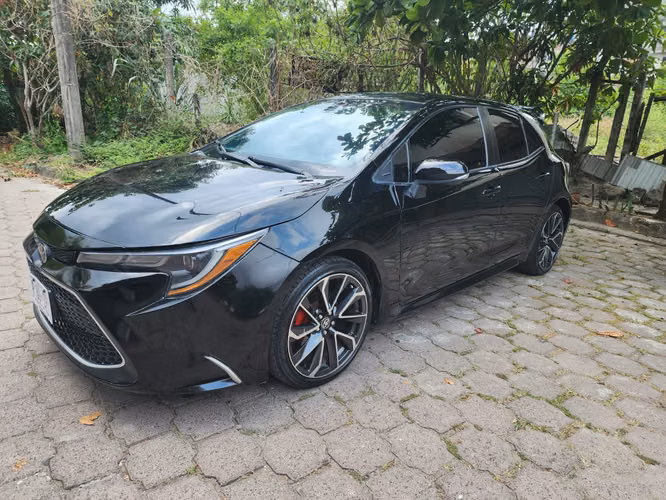 2021 Toyota Corolla Hatchback XSE - Imagen 9