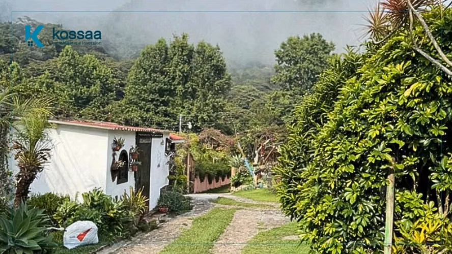 Venta Casa principal y casas huespedes Vocan de San Salvador - Imagen 2