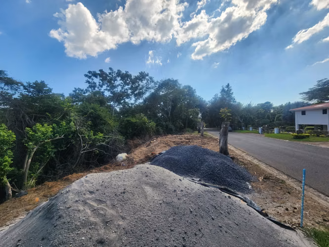 En venta 3,121 V² en Residencial Hacienda, El Salvador - Imagen 2