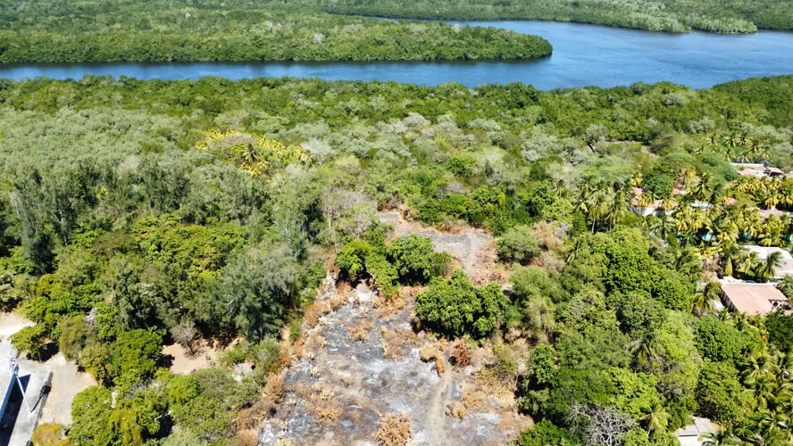 Venta de terreno de playa en La Costa del Sol El Salvador - Imagen 3