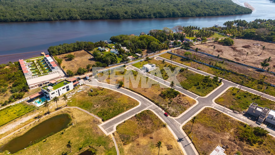 COSTA DEL SOL. TERRENO EN VENTA. GOLDEN LAKE - Imagen 6