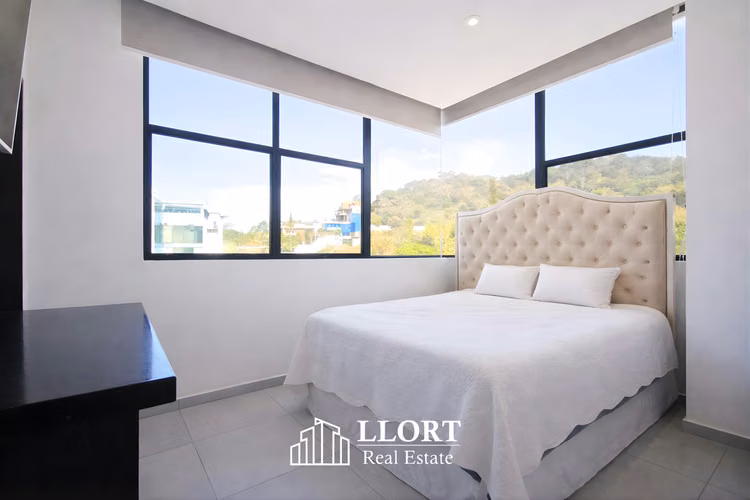 Apartamento REMODELADO en VENTA en Park Tower - Imagen 8