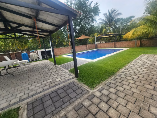 EN VENTA CASA DE PLAYA EN CONDOMINIO PRIVADO, COSTA DEL SOL - Imagen 7