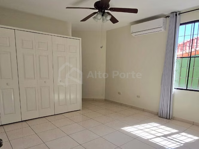 Casa en venta - Antiguo Cuscatlán - Imagen 10