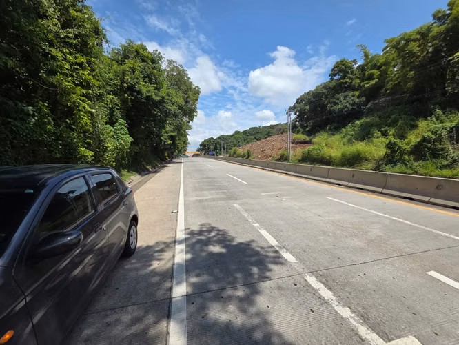 Terreno en venta sobre la orilla de la Carretera al Puerto de La Libertad - Imagen 2