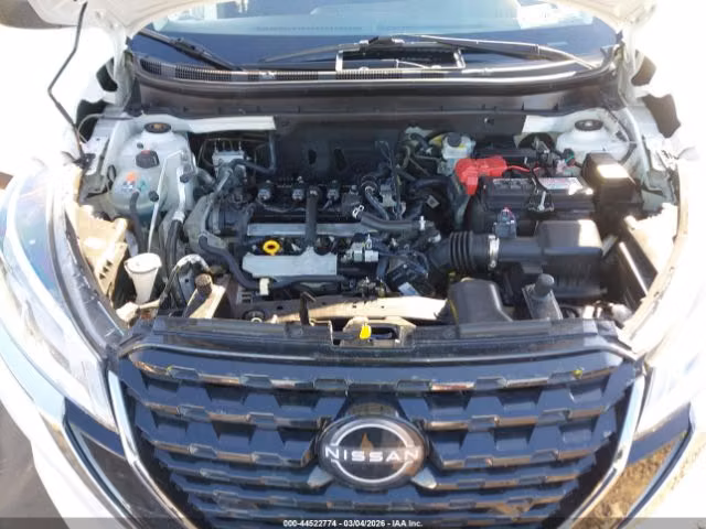 NISSAN KICKS S 2022