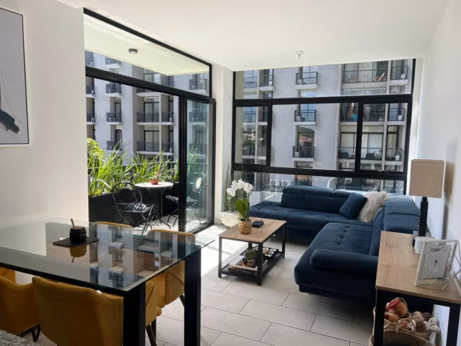 Venta de Lindo Apartamento en Torre Casa del Árbol. - Imagen 1
