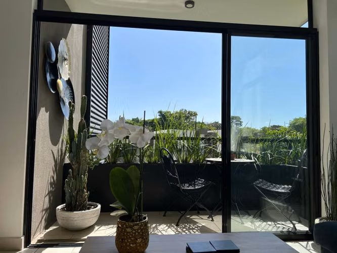 Venta de Lindo Apartamento en Torre Casa del Árbol. - Imagen 7