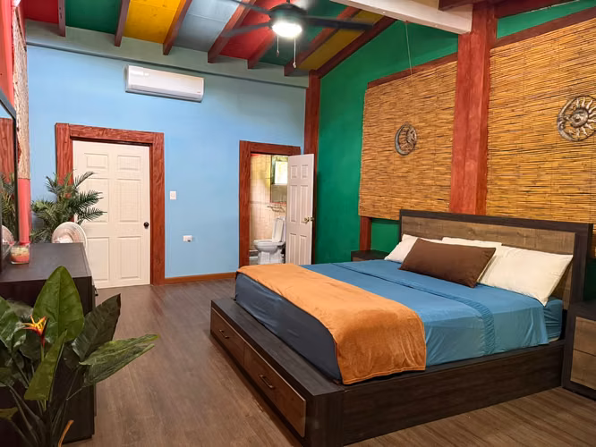 Surf City, La Libertad, casa en venta.