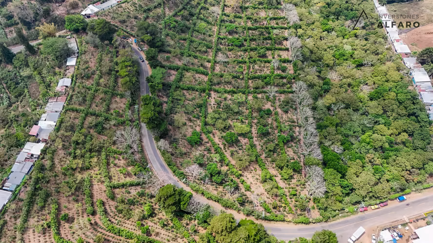 Amplio terreno para negocio o vivienda en Apaneca - Imagen 7