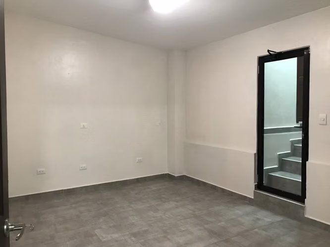 Atención!! Santa Tecla!! Zona altamente comercial, cerca  Paseo El Carmen.y Cafetalon
