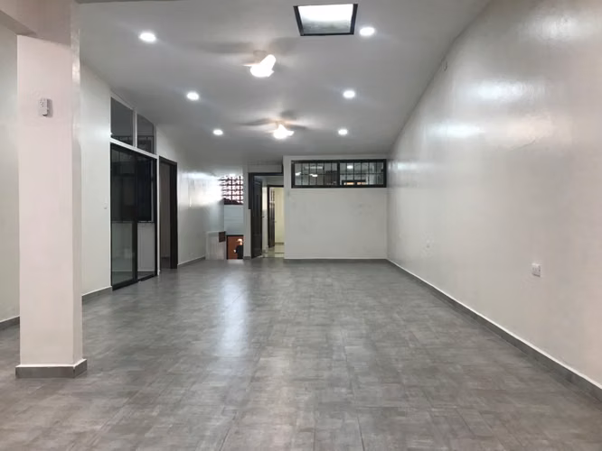 Atención!! Santa Tecla!! Zona altamente comercial, cerca  Paseo El Carmen.y Cafetalon
