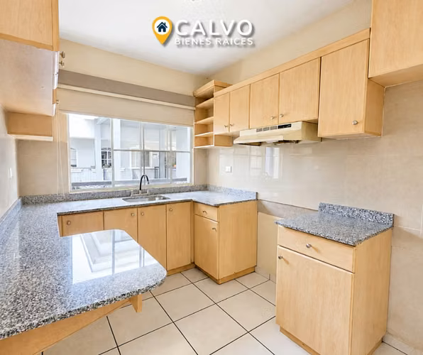 Apartamento en alquiler en San Benito | Condominio Terranova - Imagen 4