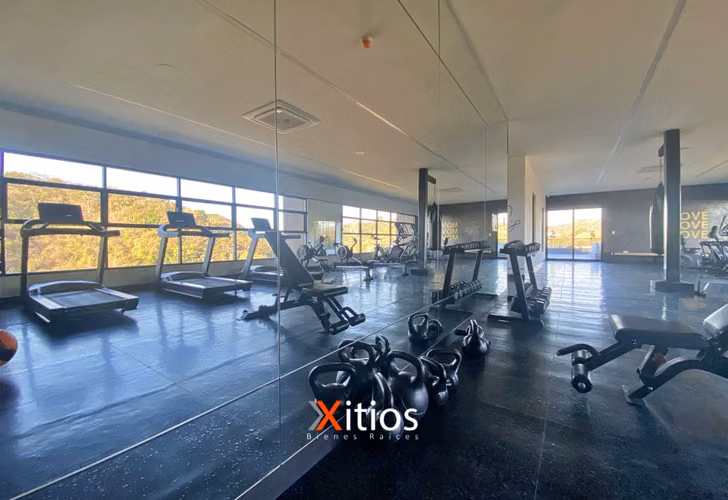 Alquiler de Apartamento Semi Amueblado en Torre Artea 2