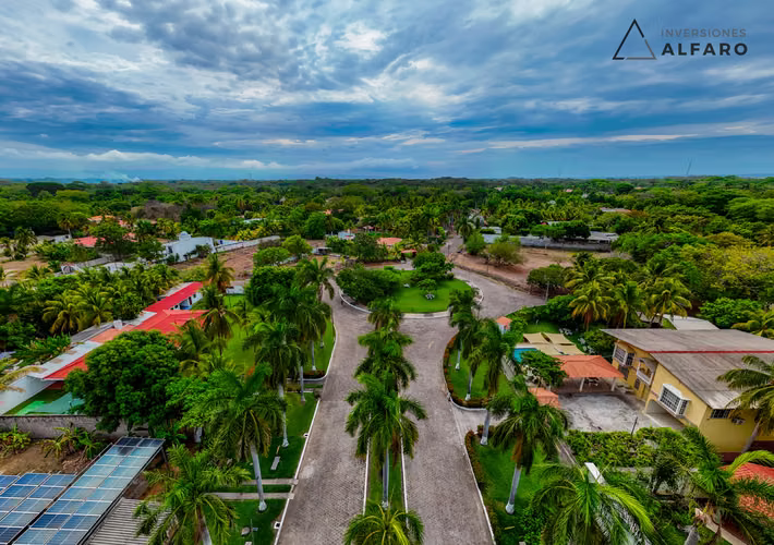 Invierte en tu casa de playa modelo: Santuario Mare, en preventa en Villas de Salinitas - Imagen 15