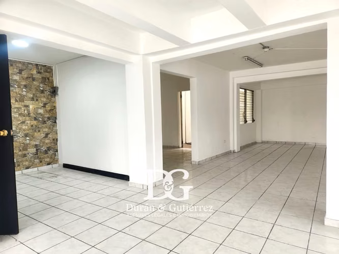 ALQUILO LOCAL EN SAN BENITO (ZONA ROSA)