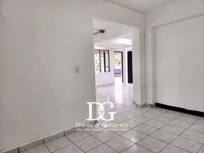 ALQUILO LOCAL EN SAN BENITO (ZONA ROSA)