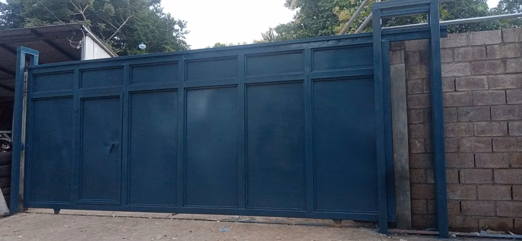 Terreno de Alto Potencial Comercial en la Entrada de San Miguel