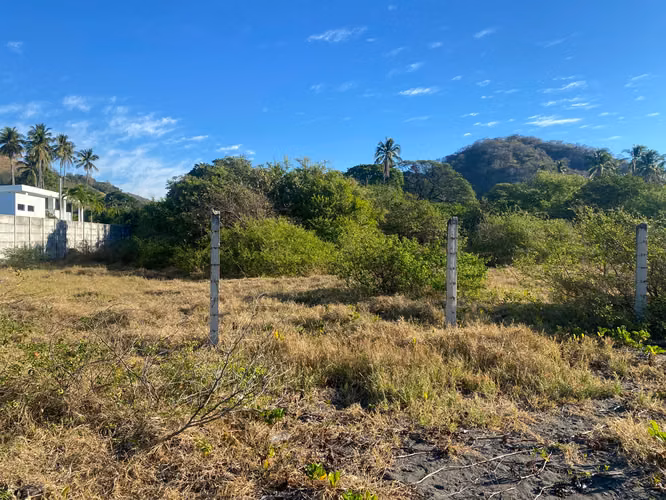 TERRENO PREMIUM EN VENTA EN PLAYA SIHUAPILAPA