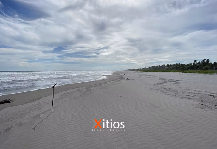 Venta de Terreno en Costa del Sol en Complejo Privado - Imagen 2
