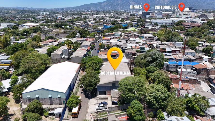 Amplia bodega cerca Centro Histórico San Salvador - Imagen 15
