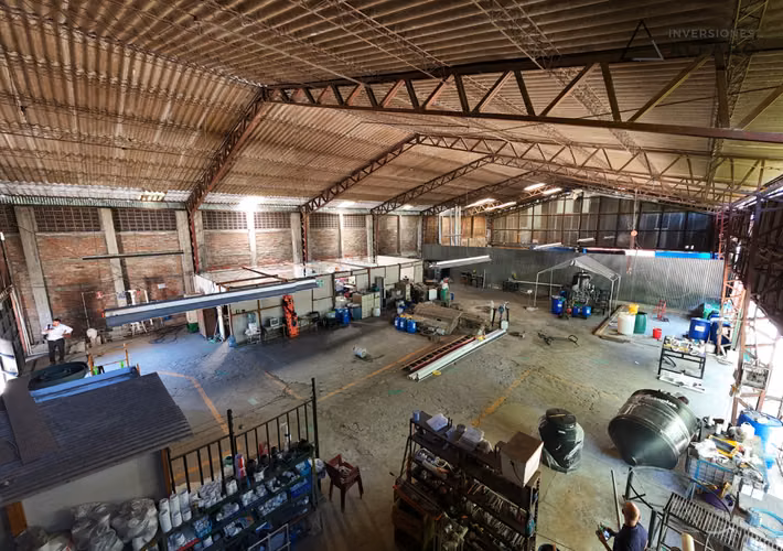 Amplia bodega cerca Centro Histórico San Salvador - Imagen 4