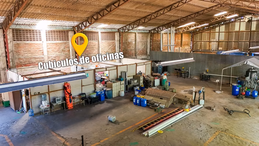 Amplia bodega cerca Centro Histórico San Salvador - Imagen 13