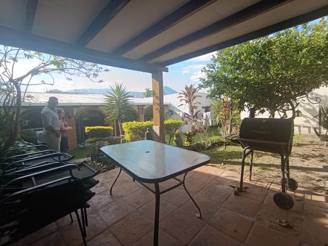 Casa en venta en Antiguo Cuscatlán, Residencial Guadalupe ID 4168