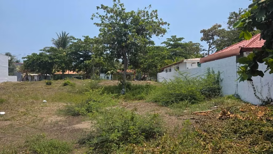 Terreno en Venta en Complejo Privado Malibú | 2da Fila al Mar | Sonsonate