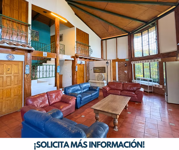 Venta de exclusiva propiedad en Lago de Coatepeque, Santa Ana