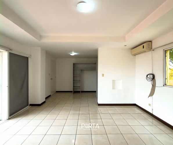 EN VENTA | CASA EN BOSQUES DE LA CASTELLANA, CARRETERA A PLANES DE RENDEROS, SAN SALVADOR - Imagen 13