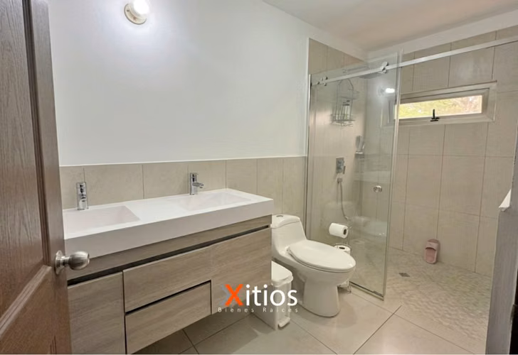 Venta de Casa en Las Pergolas SC - Imagen 5